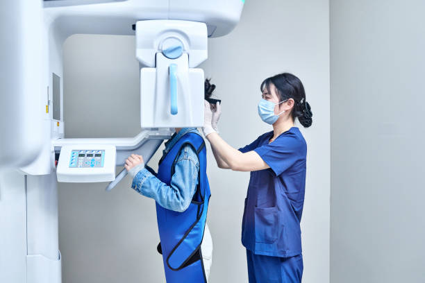 Best Walk-In Emergency Dental Services in Pine Ridge, FL